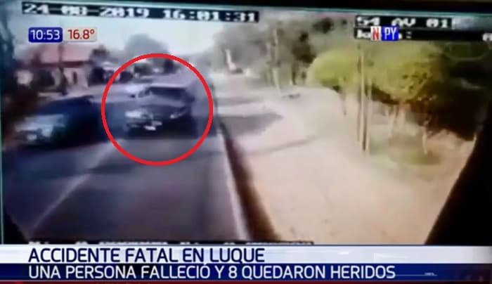 Video muestra que camioneta se adelantó en accidente fatal