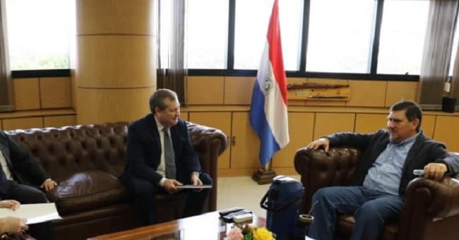 Presidente de la Corte pide aumento de 20% para funcionarios