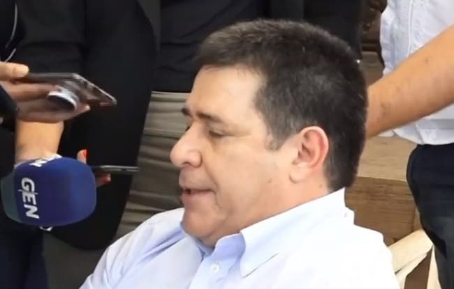 Cartes está “preso” en territorio paraguayo