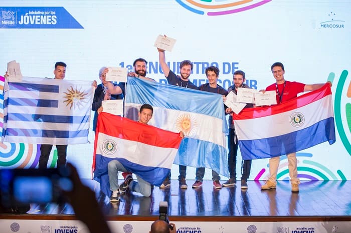 Invitan a jóvenes a presentar sus ideas innovadoras