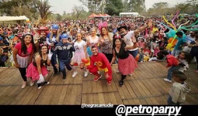 Presidenta de Petropar justifica uso de avión para trasladar modelos