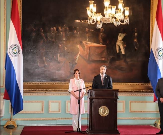 Abdo Benítez termina pidiendo disculpas