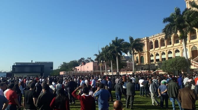 Masivo arreo para apoyar al Ejecutivo