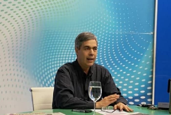 Pedro Ferreira revela más chats, ahora con autoridades