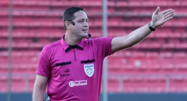 “A Samaniego le va a costar cobrar un penal”, asegura Trovato