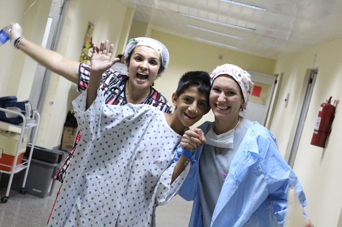 Fundación busca realizar 100 operaciones reconstructivas gratuitas