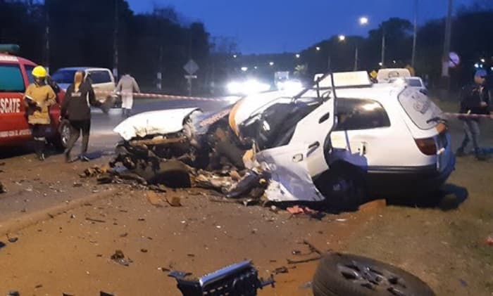 Taxista muere en choque frontal en Hernandarias