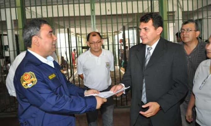 Imputan a exdirector de Emboscada y a dos guardiacárceles