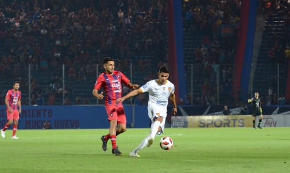 Luqueño “cocina” a Cerro en la Nueva Olla