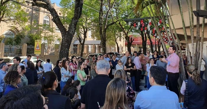 Padres del Inter protestan por aumento y falta de transparencia