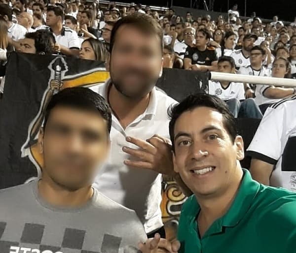 Recluso sale de la cárcel para ir a la cancha