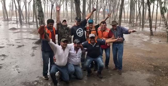 La lluvia llega a zona azotada por incendios