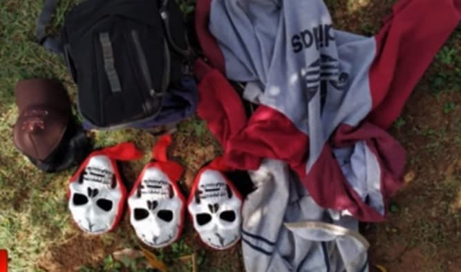 Adolescentes asaltan supermercado al estilo “La casa de papel”