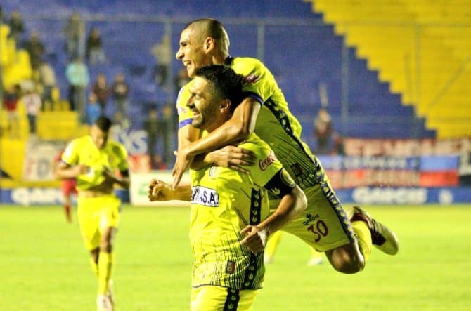 Salcedo se convierte en verdugo del Ciclón