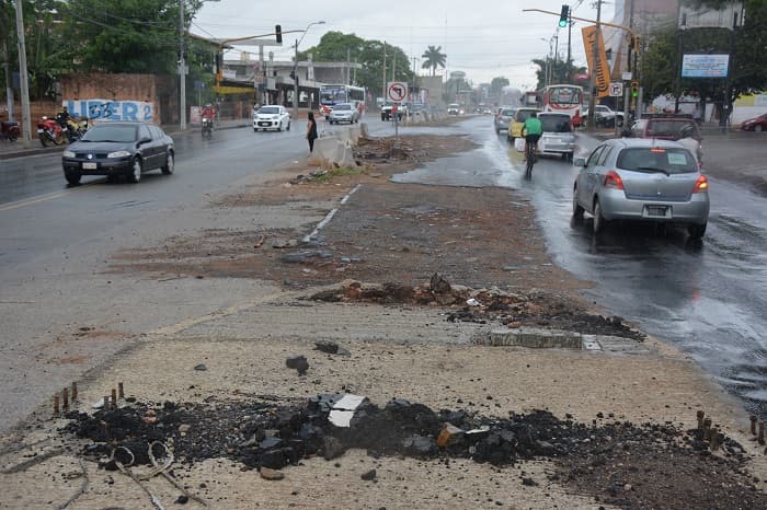 El fiasco del metrobús en 10 tristes imágenes