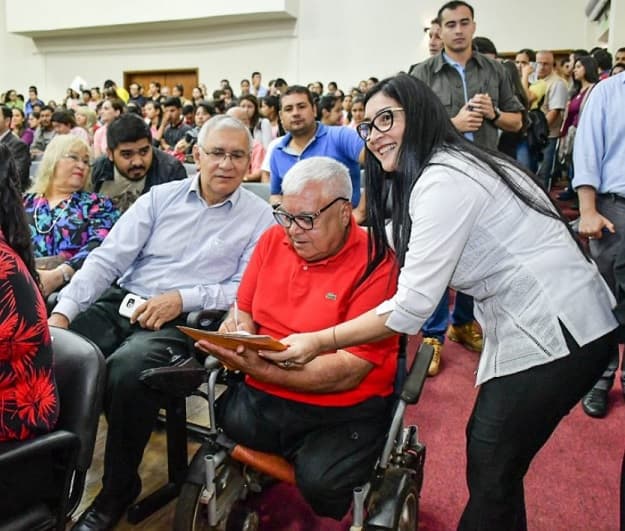 Itapúa recibe G. 8.600 millones en aportes para salud, educación y producción