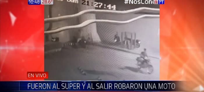 Fueron al súper y aprovecharon para llevarse una moto