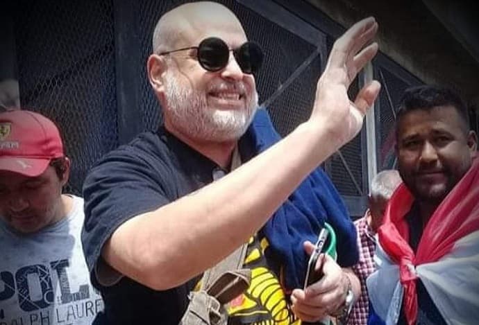 Payo Cubas ya no es senador