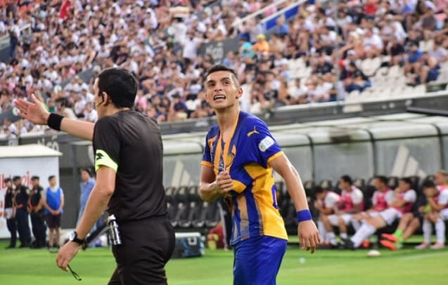 Un juvenil colombiano amarga a Olimpia