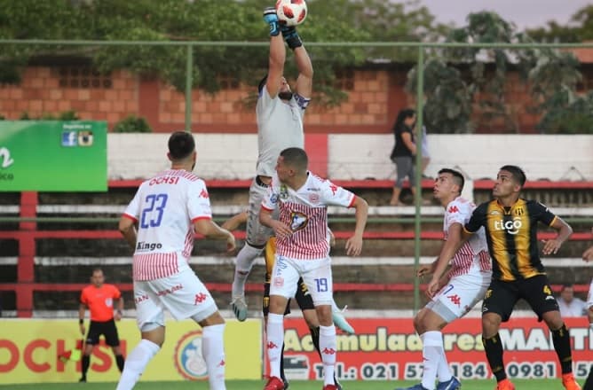 San Lorenzo y Guaraní no se sacan ventajas