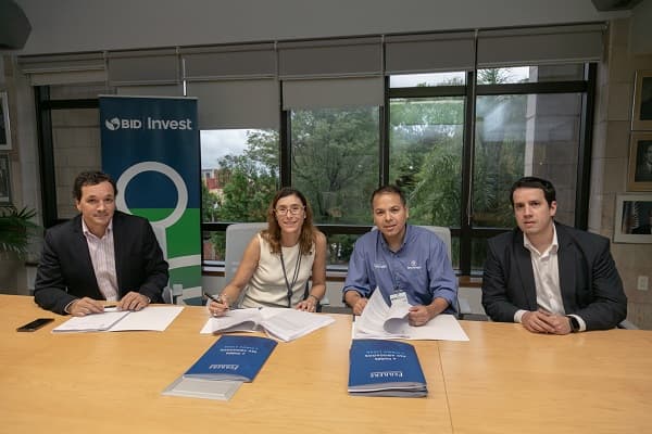 Firma de implementos agrícolas recibe financiación para su expansión