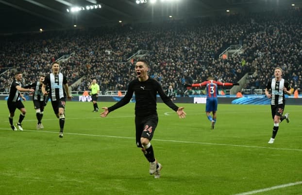 Almirón marca su primer gol y le da la victoria al Newcastle