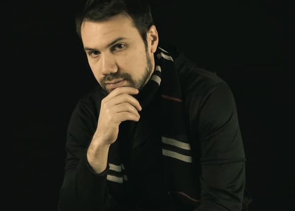 Artista Adrián Benegas presenta segundo single de su álbum debut