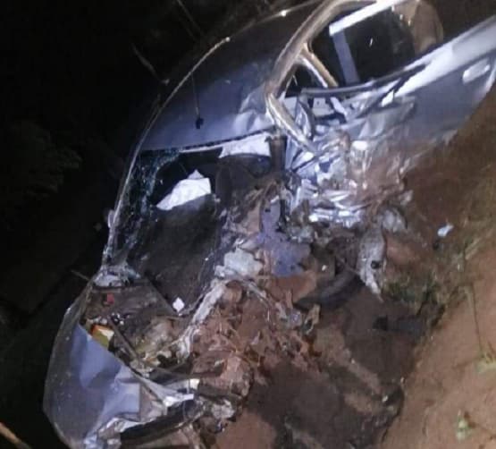 Choque frontal deja dos fallecidos en el este