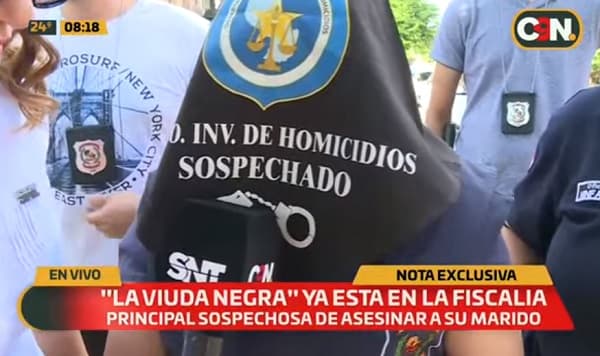 “Viuda negra” acude a la Fiscalía y niega crimen de su pareja