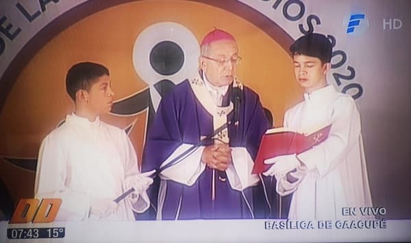 Arzobispo destaca labor de grupos provida y profamilia