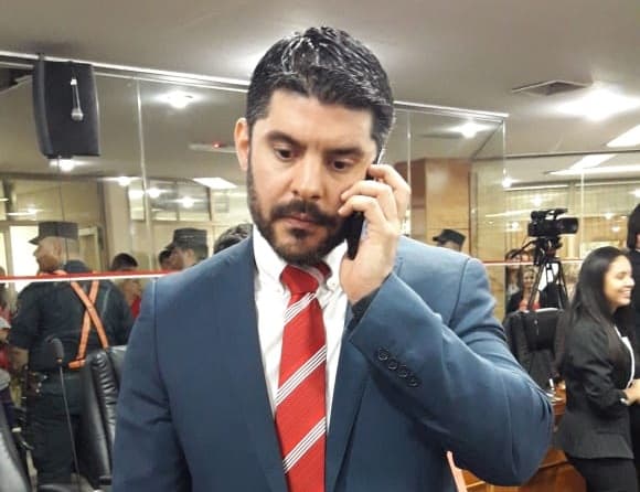 Insólito horario para elegir nuevo intendente