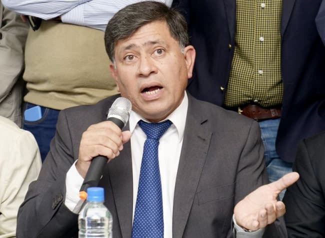 Confirman juicio oral a exintendente de Lambaré