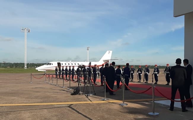 Abdo Benítez asiste a transmisión de mando en Argentina