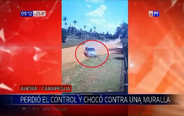 Conductor termina contra muralla luego de perder el control