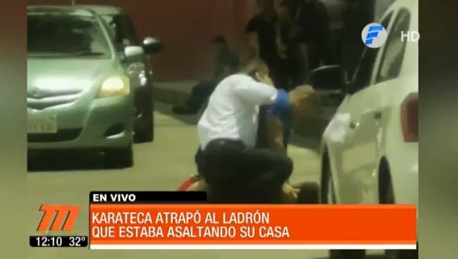 Maestro de artes marciales reduce a ladrón