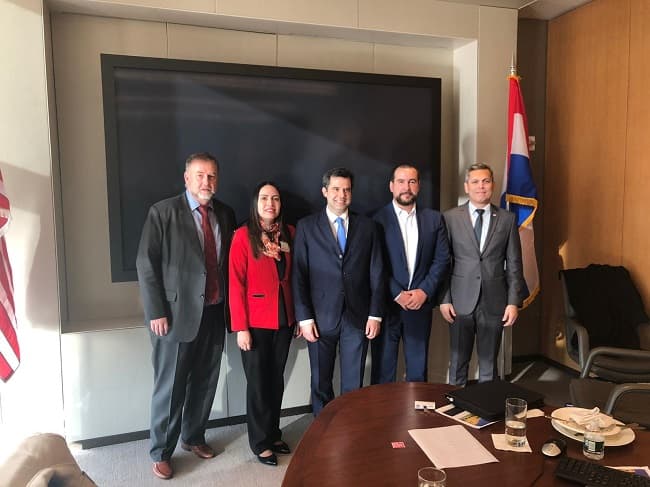 Paraguay coloca deuda de USD 450 millones en el mercado internacional