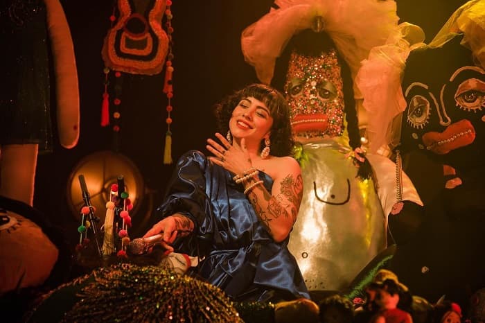 Vuelve Mon Laferte y promete un show más íntimo