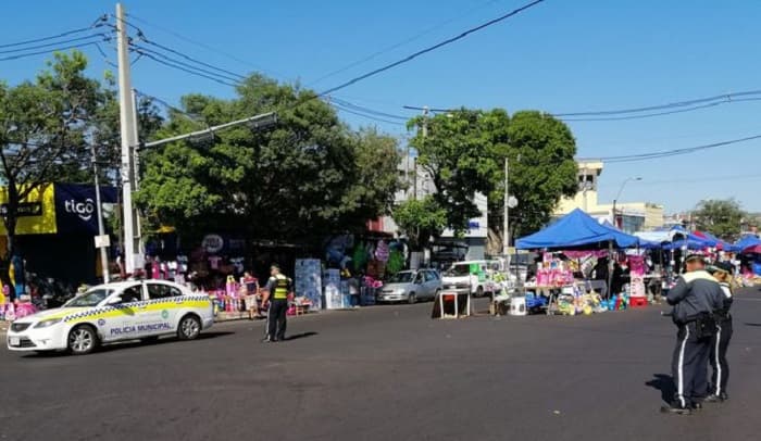 Cierran carril de Eusebio Ayala para las compras de Reyes Magos