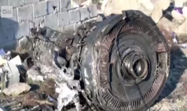 Cámara captó impacto del avión ucraniano en Irán