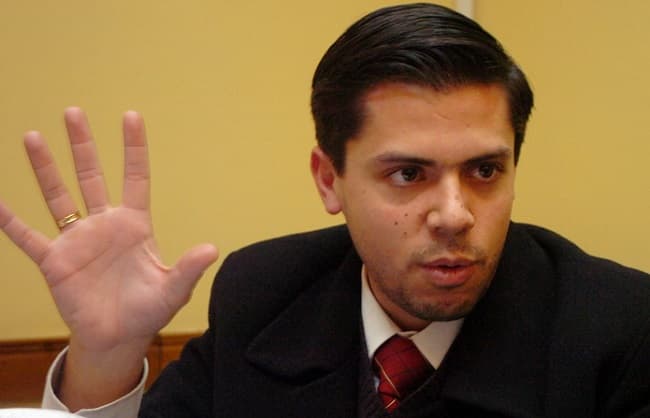 Duarte Cacavelos ahora defiende a Miguel Cuevas