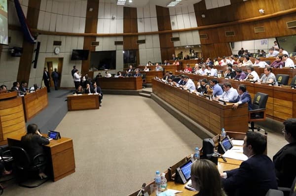 Aprueban en general el proyecto de declaración jurada