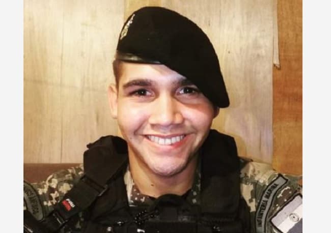 Suboficial de Marina desaparece en el río Paraguay