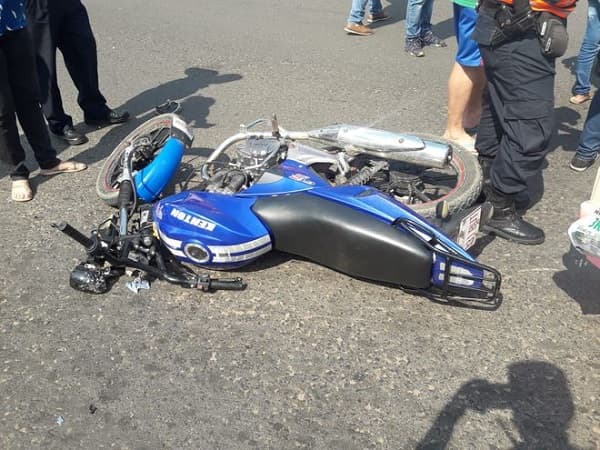 Choque de motos deja como saldo un fallecido y un herido