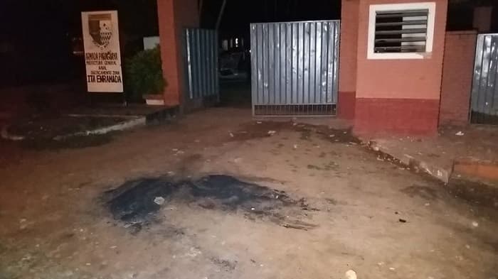 Paseros atacan base militar en Itá Enramada