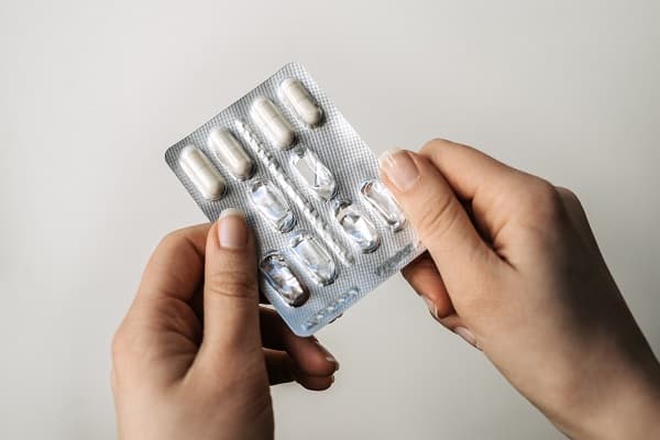 Pacientes con lupus están en zozobra por escasez de medicamento