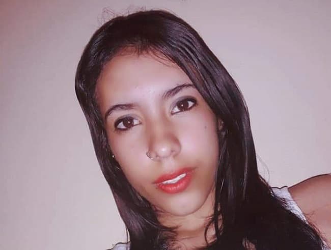 Familiares denuncian desaparición de una joven