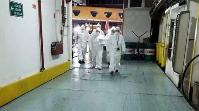 Joven huye de hospital y embarca con 400 pasajeros