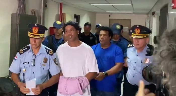 Revisarán medidas de Ronaldinho y su hermano