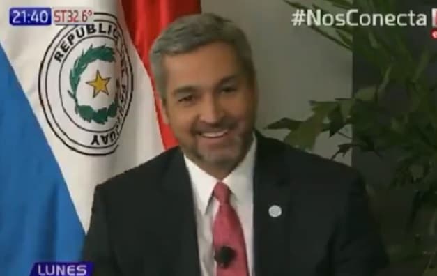 Sus hijos quieren fotos con Ronaldinho, confiesa Abdo Benítez