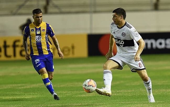 Olimpia iguala ante el Delfín